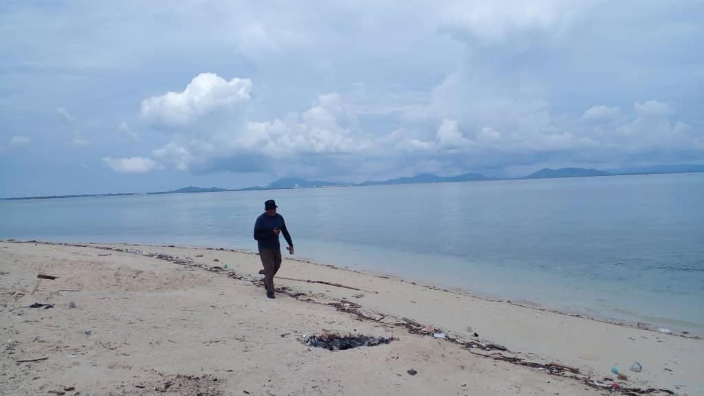 Appartamento Sebangkat Island Tun Sakaran Marine Park Semporna Esterno foto